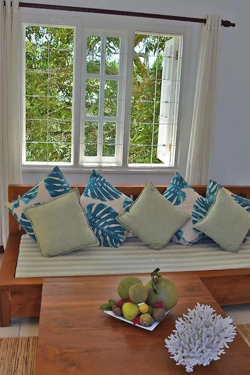Petit Baie Chalets Au Cap