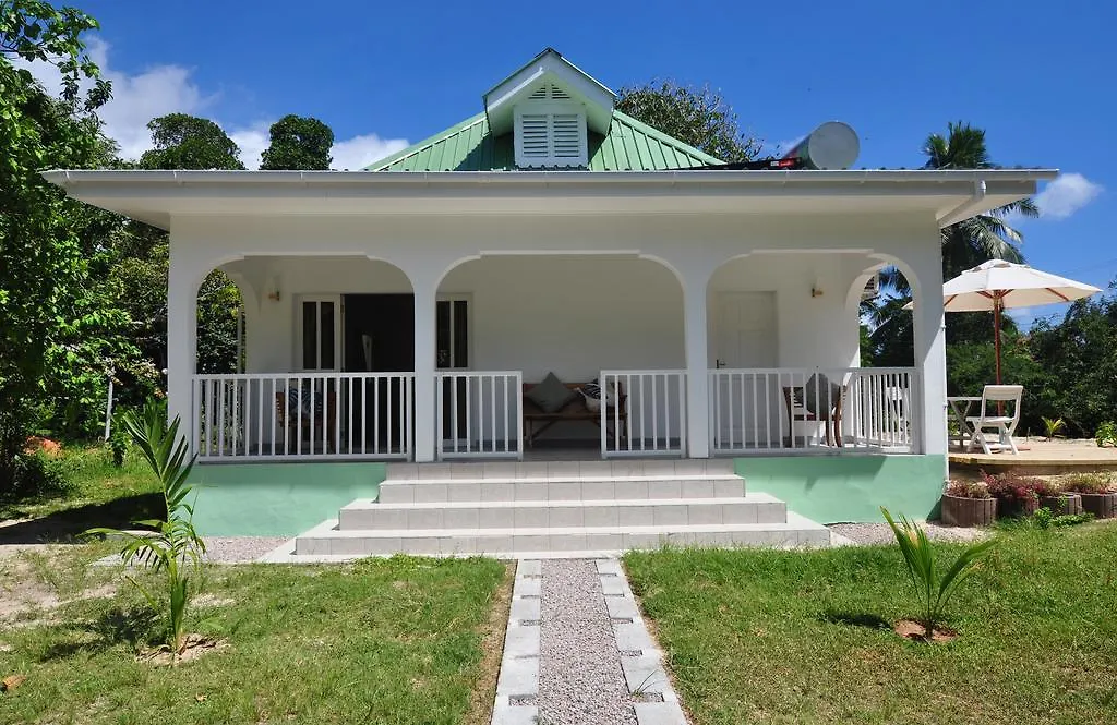 Petit Baie Chalets Au Cap