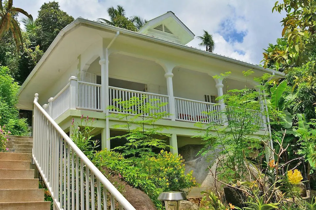 Petit Baie Chalets Au Cap