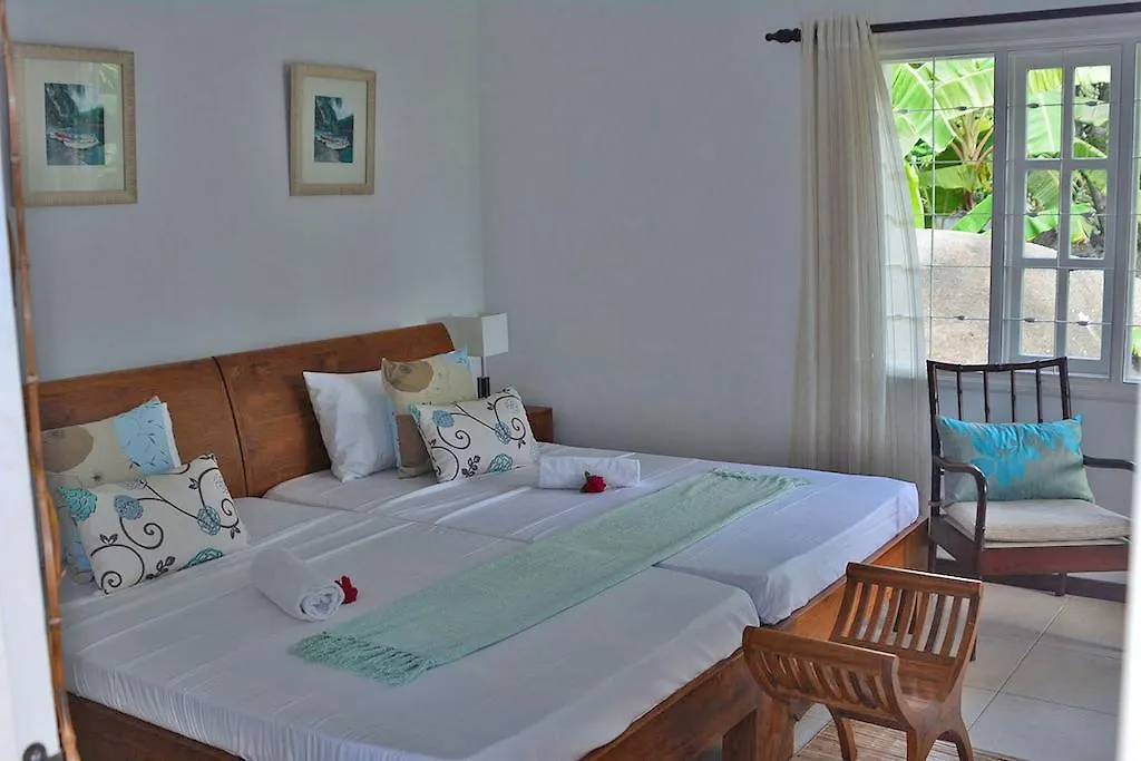 Petit Baie Chalets Au Cap